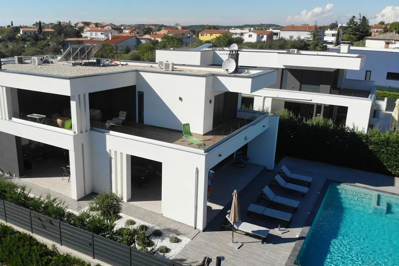 Villa Ula In Pula With Heated Pool And Sauna Croatia
